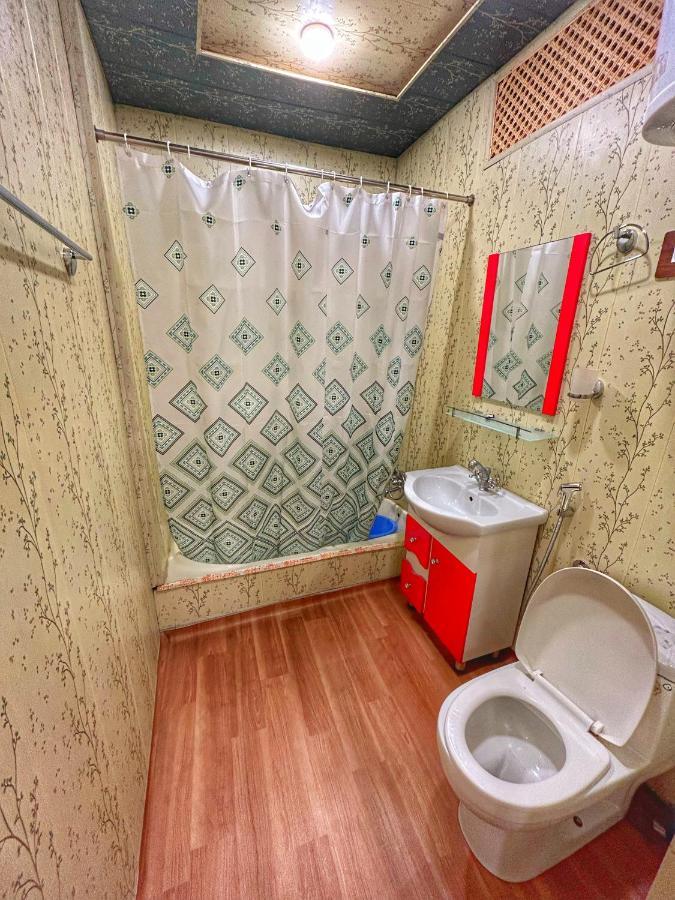 Hotel Exotic Young Shreen Houseboat Srīnagar Zewnętrze zdjęcie